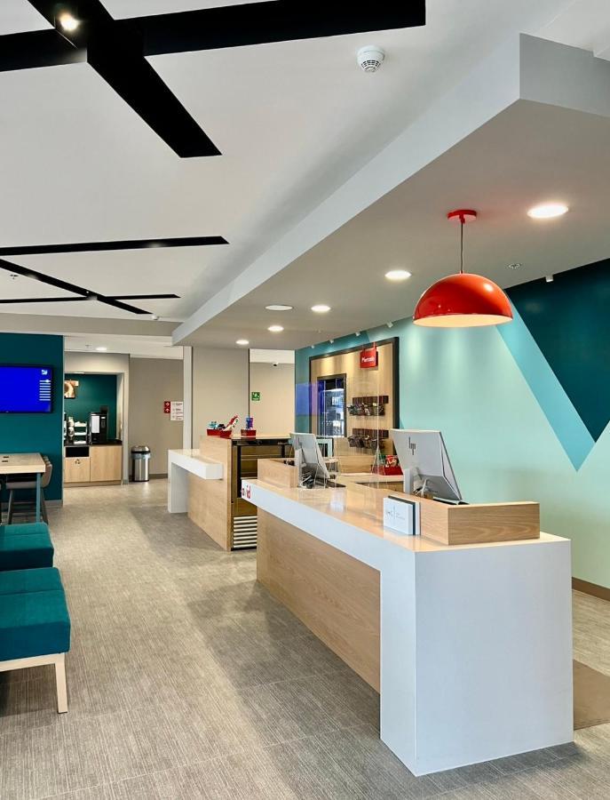 Avid Hotels - Guadalajara Av Vallarta Pte By Ihg Zapopan Luaran gambar
